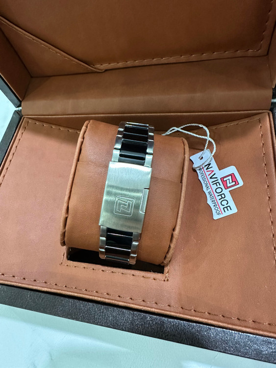 ساعت اورجینال سیلور مشکی