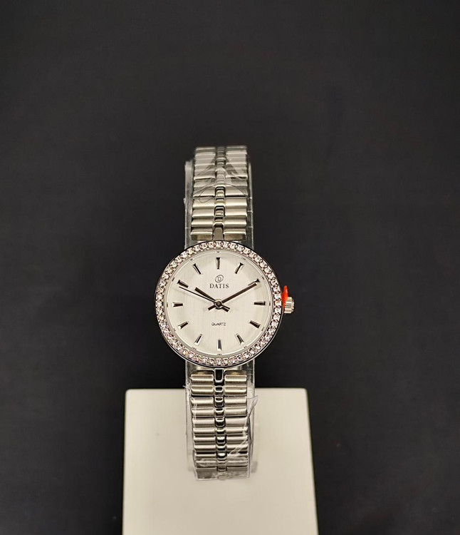 ساعت مچی زنانه اورجینال سیلور داتیس صفحه سفید