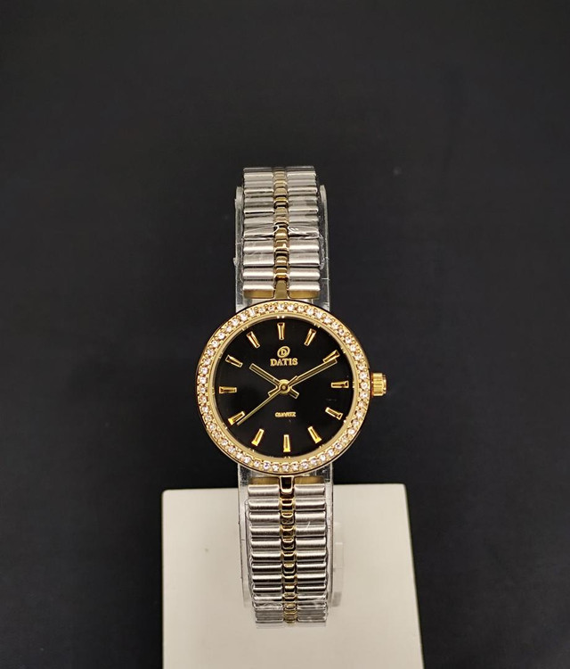 ساعت مچی زنانه اورجینال داتیس صفحه مشکی