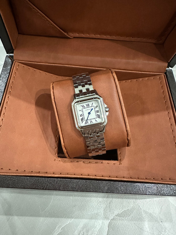 ساعت کارتیر